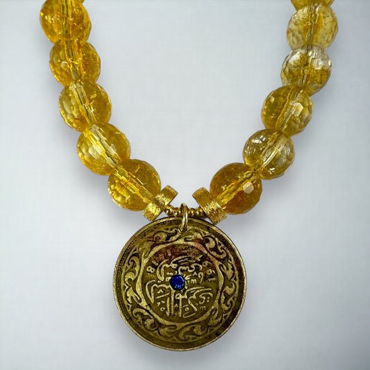 Naszyjnik z Cytrynów ze Złotą Monetą